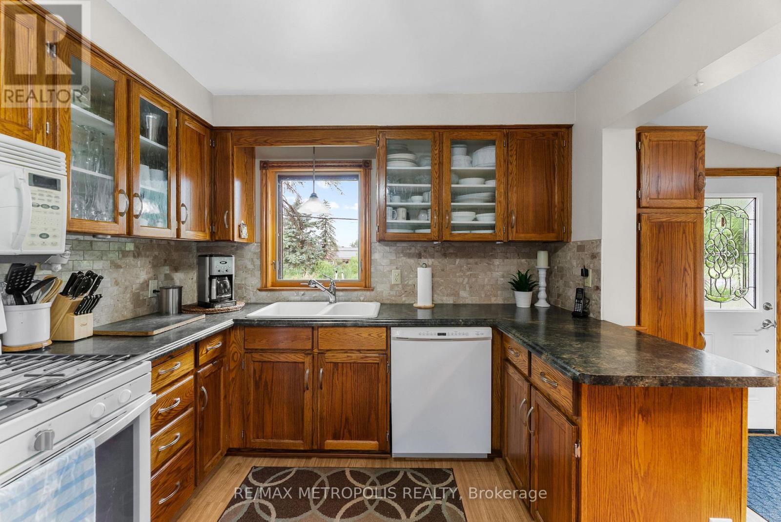 4359 Lloydtown Aurora Road, King, Ontario  L7B 0E1 - Photo 5 - N12320141