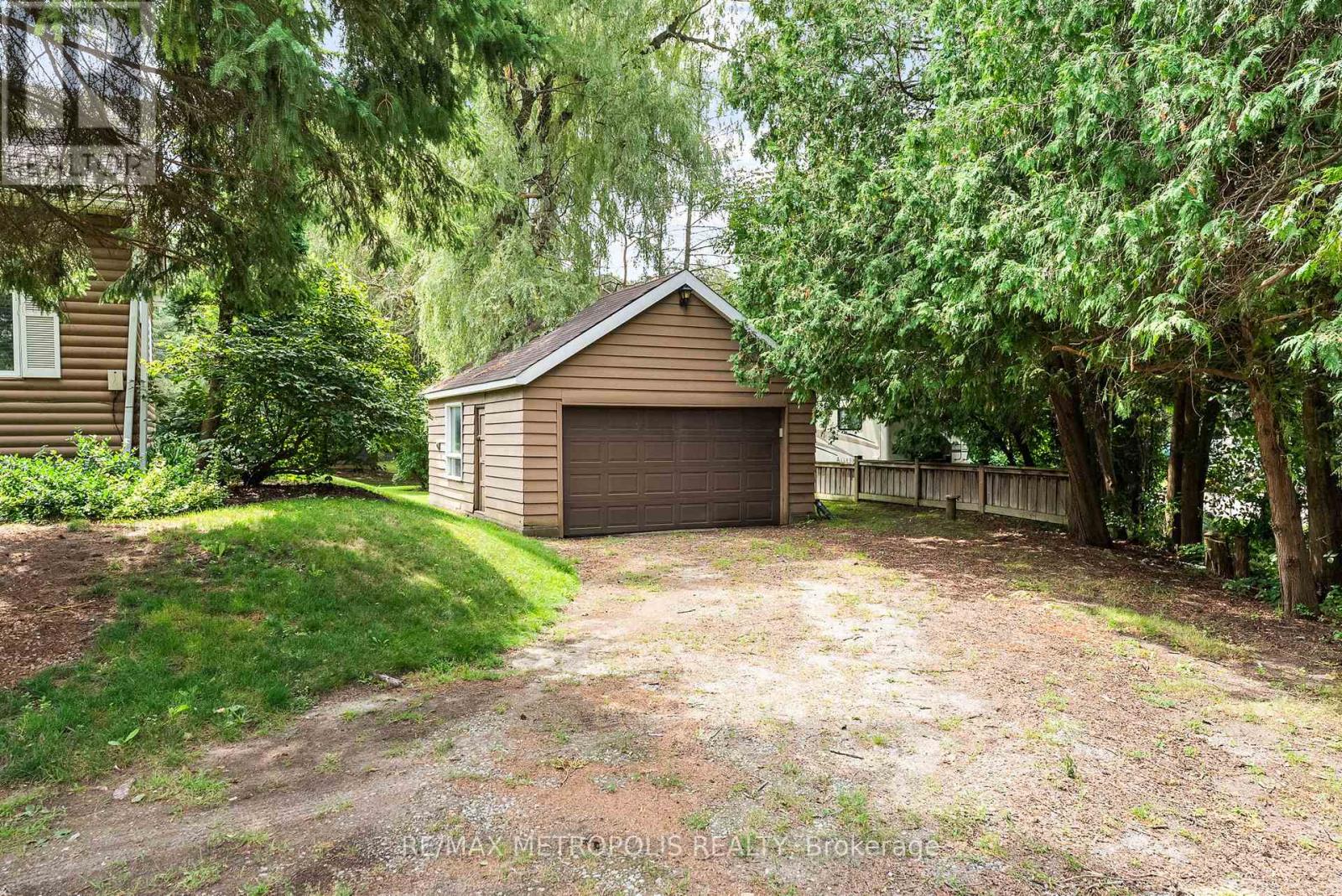 4359 Lloydtown Aurora Road, King, Ontario  L7B 0E1 - Photo 9 - N12320141