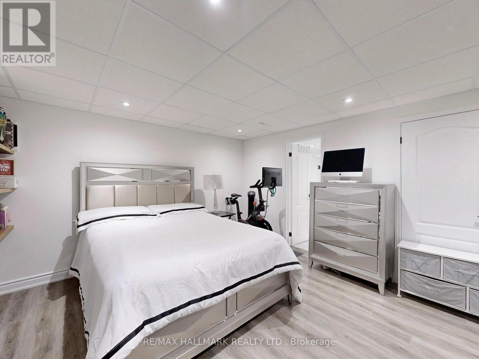 22 Laura Sabrina Drive, Vaughan, Ontario  L4H 1M6 - Photo 28 - N12320143