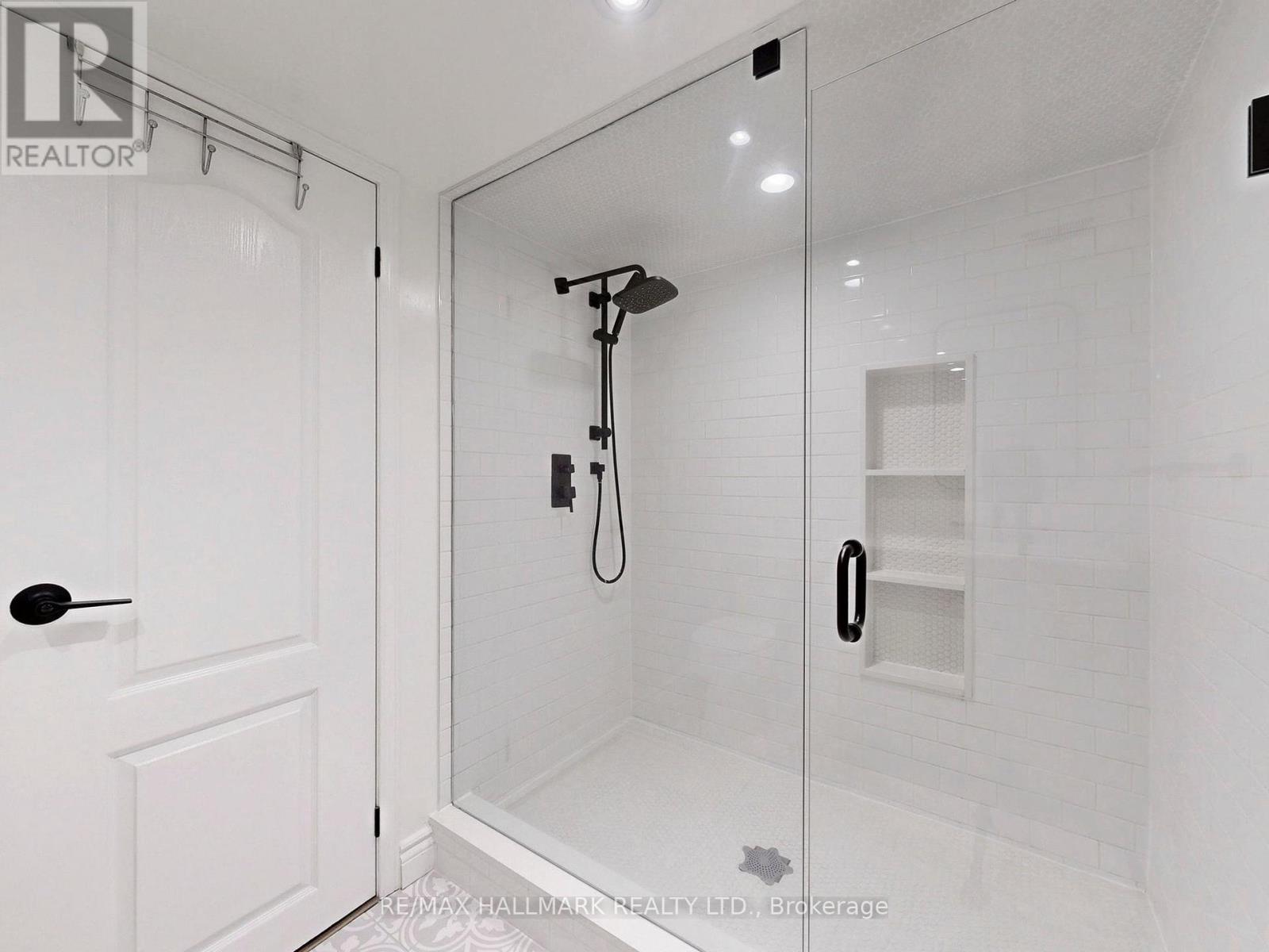 22 Laura Sabrina Drive, Vaughan, Ontario  L4H 1M6 - Photo 30 - N12320143
