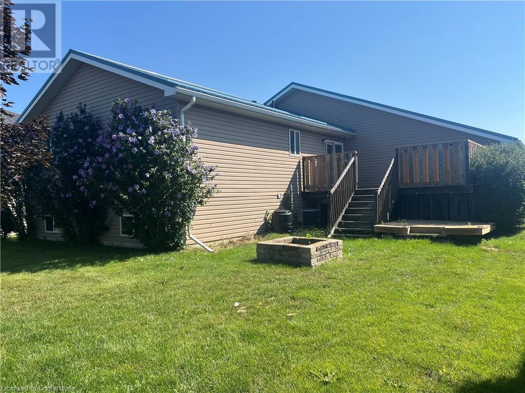 17 Mapleview Drive, Hagersville, Ontario  N0A 1H0 - Photo 6 - 40755335