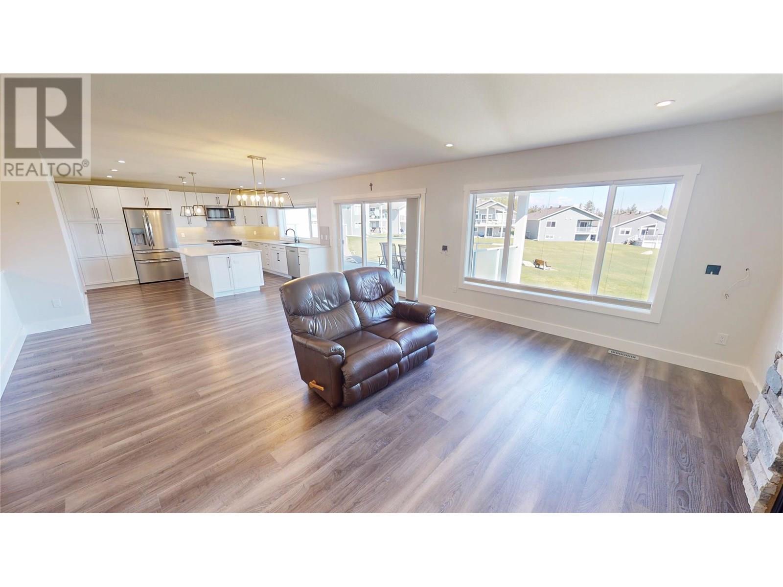 350 Legacy Lookout, Cranbrook, British Columbia V1C 0E4 - Photo 9 - 10344732