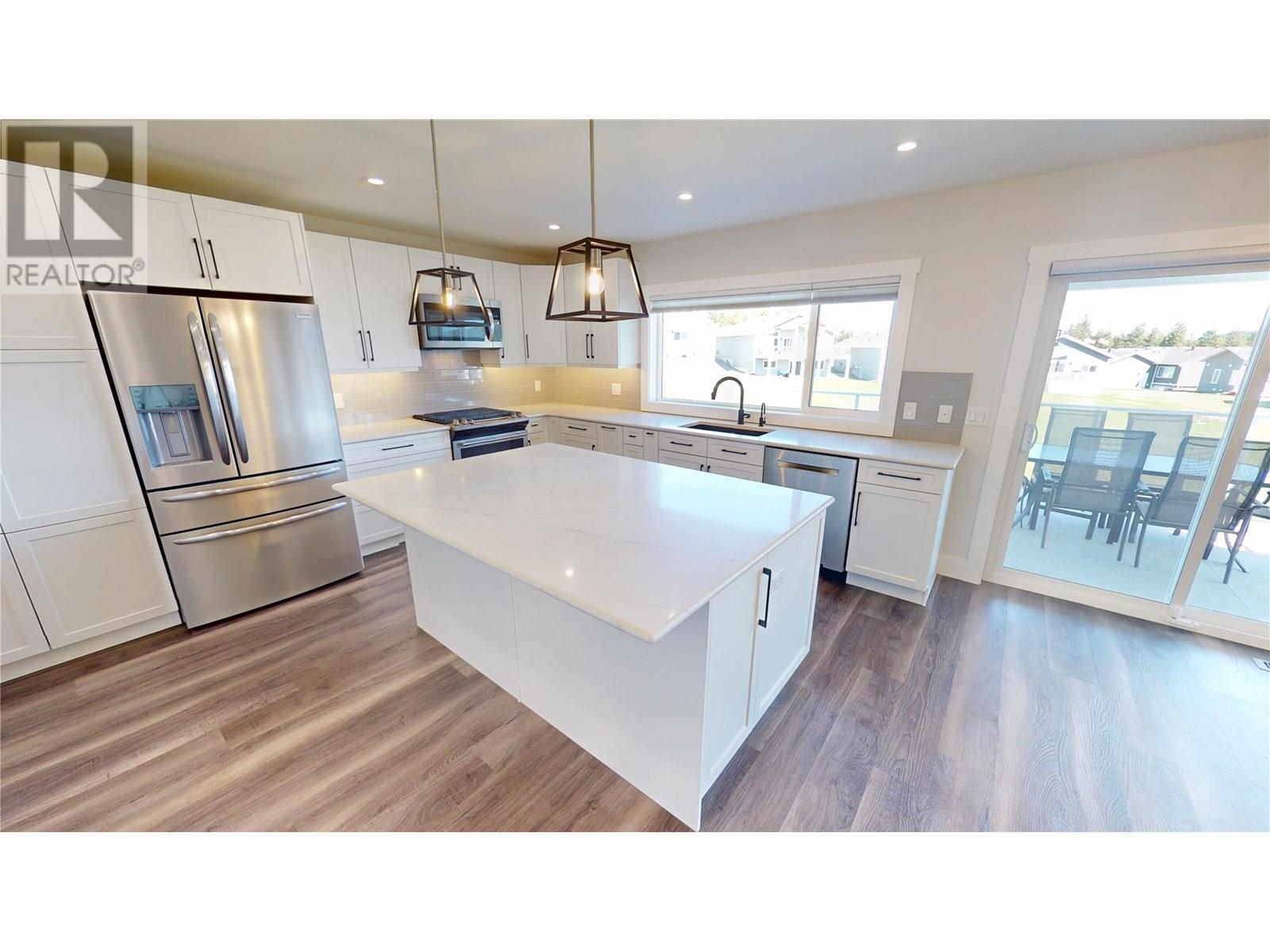 350 Legacy Lookout, Cranbrook, British Columbia V1C 0E4 - Photo 7 - 10344732