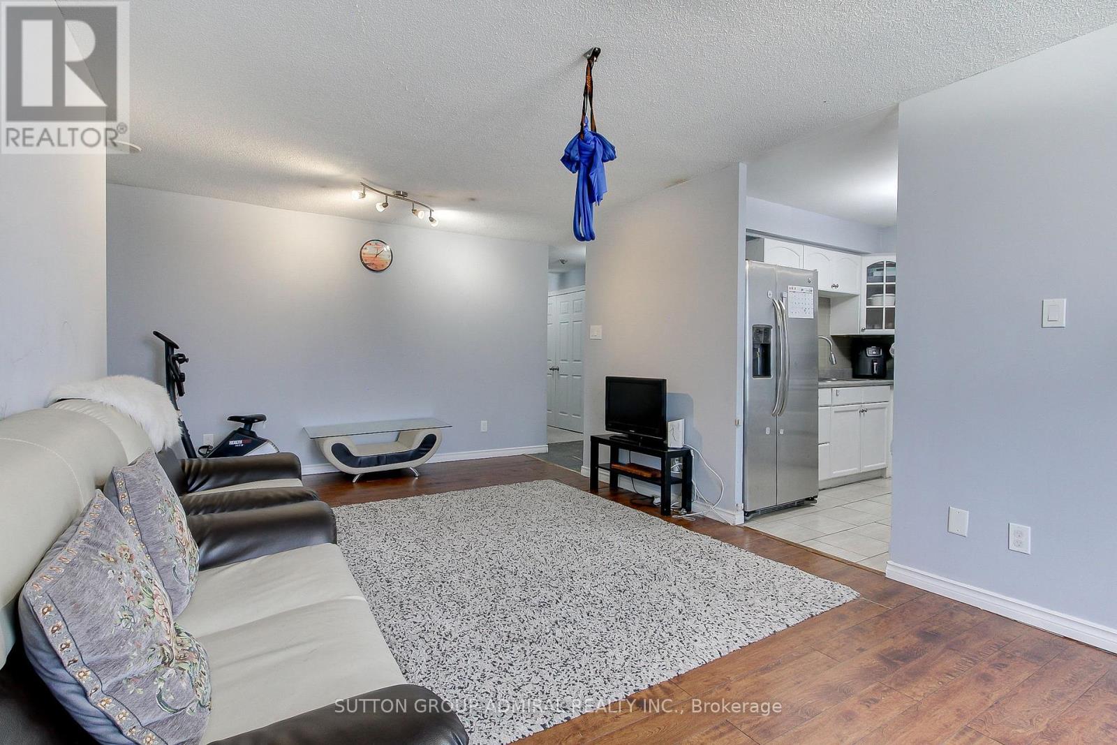 1205 - 2470 Eglinton Avenue W, Toronto, Ontario  M6M 5E7 - Photo 13 - W12320195