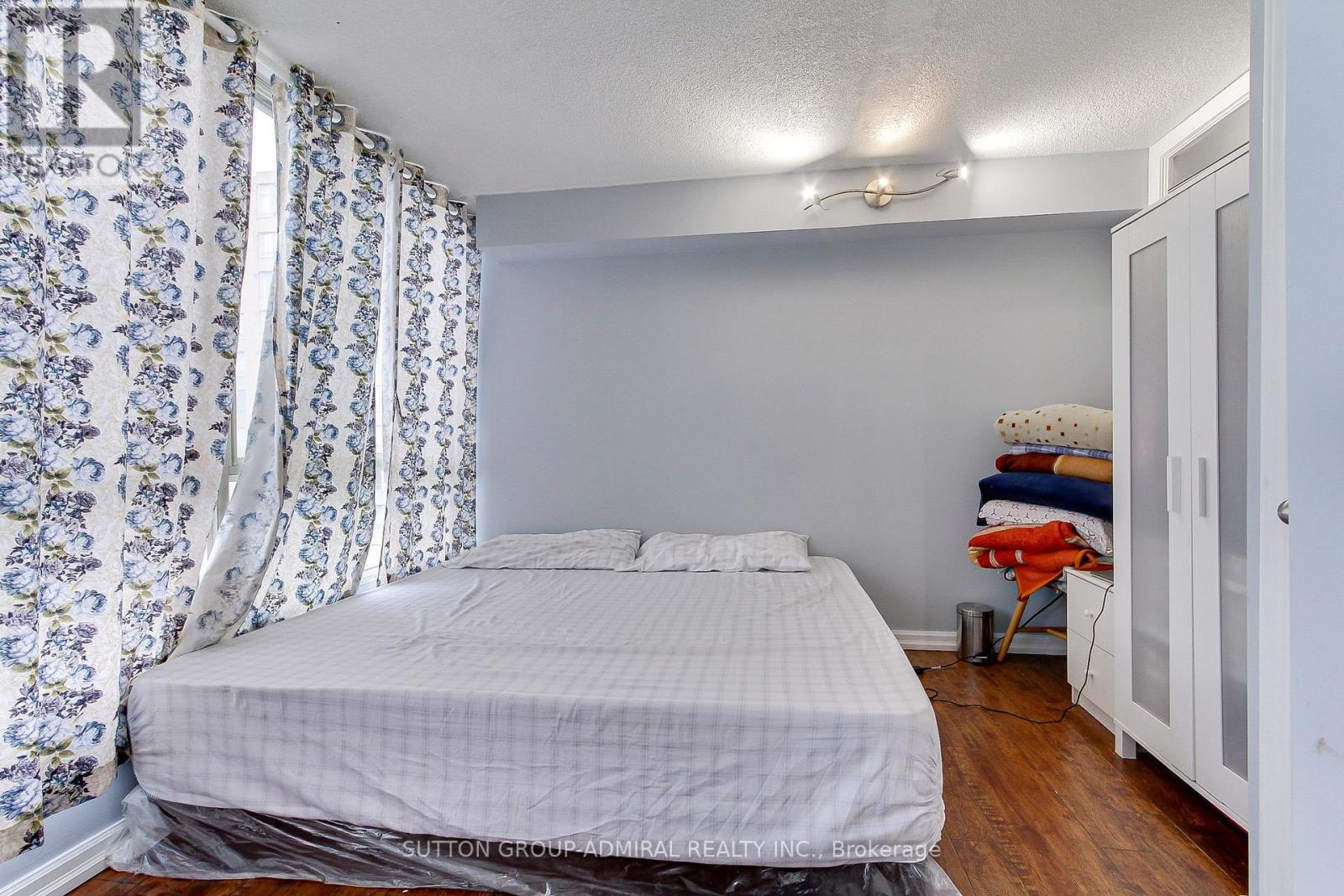 1205 - 2470 Eglinton Avenue W, Toronto, Ontario  M6M 5E7 - Photo 19 - W12320195