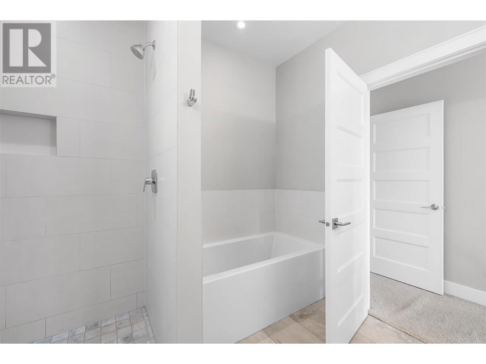 1753 Klo Road, Kelowna, British Columbia  V1W 3P3 - Photo 21 - 10358057