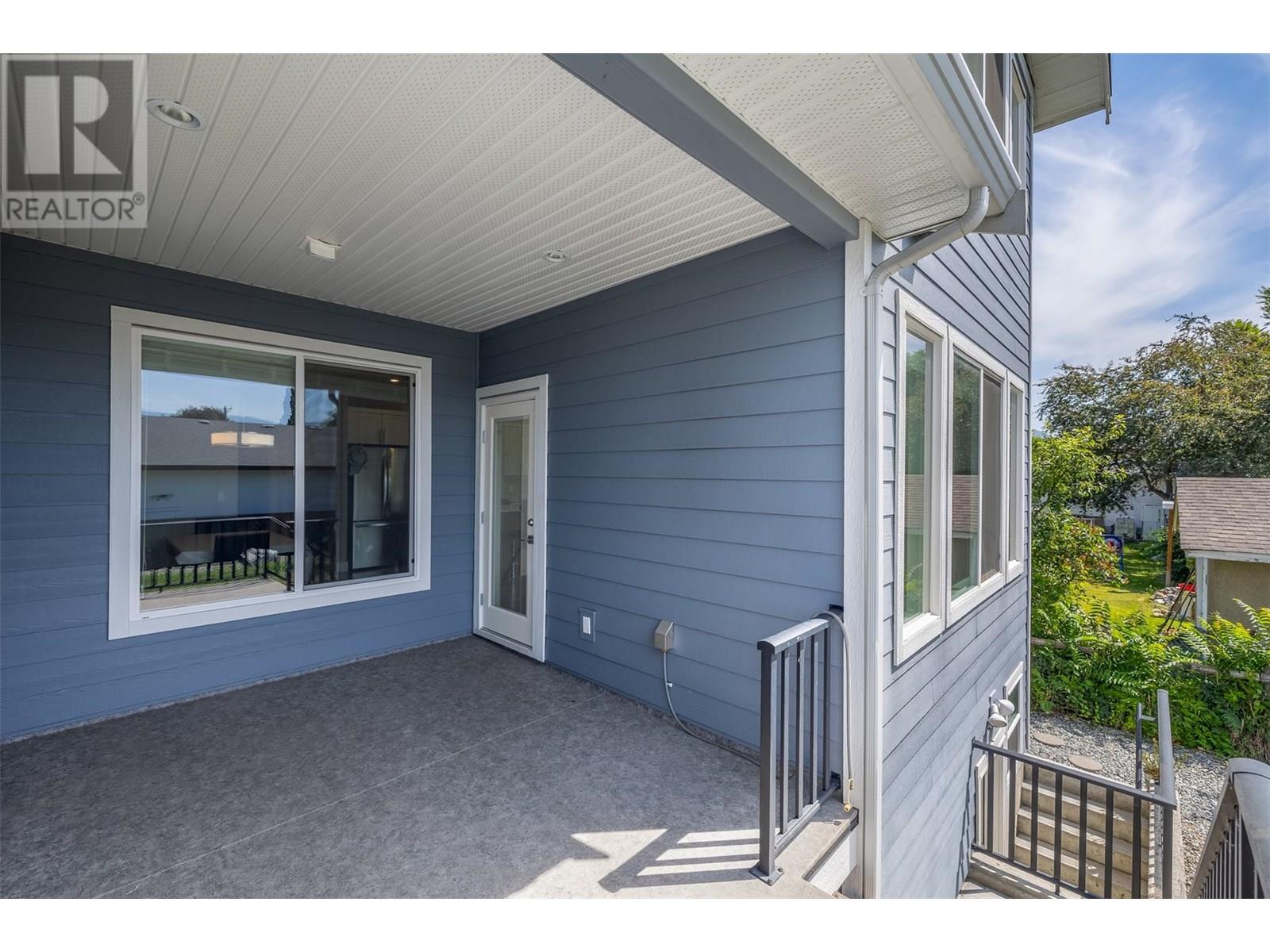 1753 Klo Road, Kelowna, British Columbia  V1W 3P3 - Photo 11 - 10358057