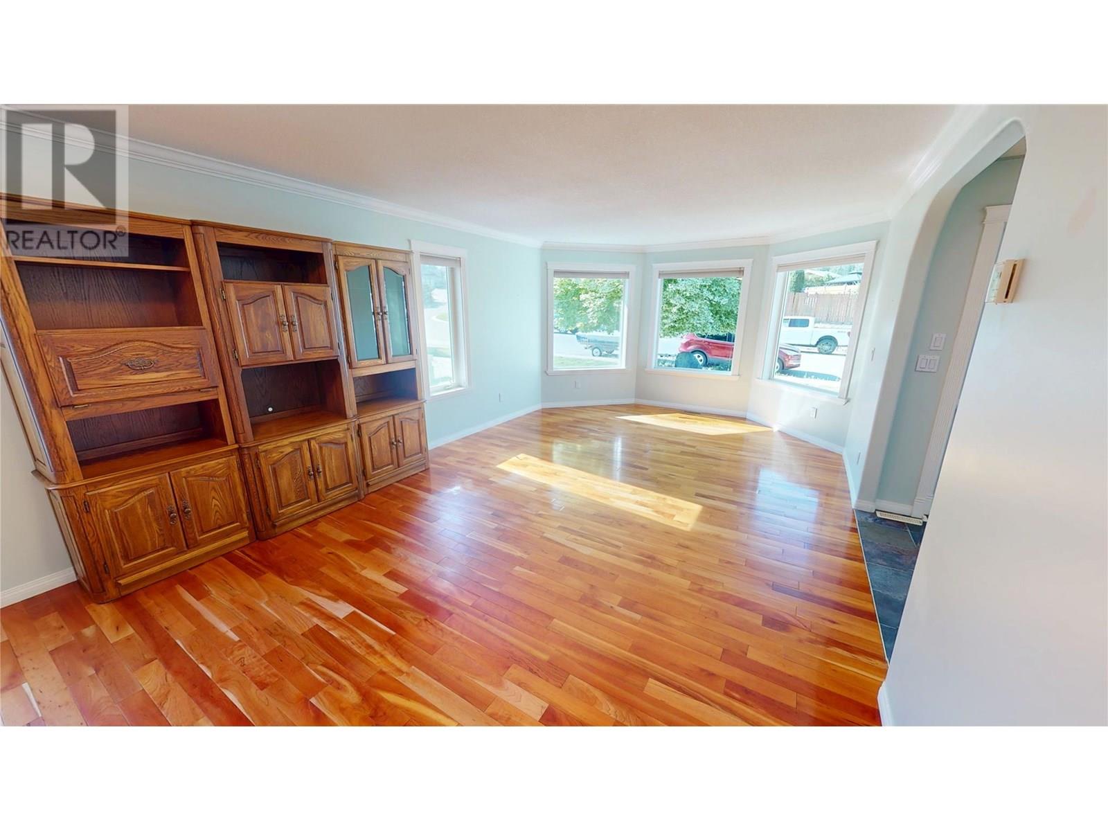 1812 12th Street S, Cranbrook, British Columbia V1C 6M7 - Photo 5 - 10358078