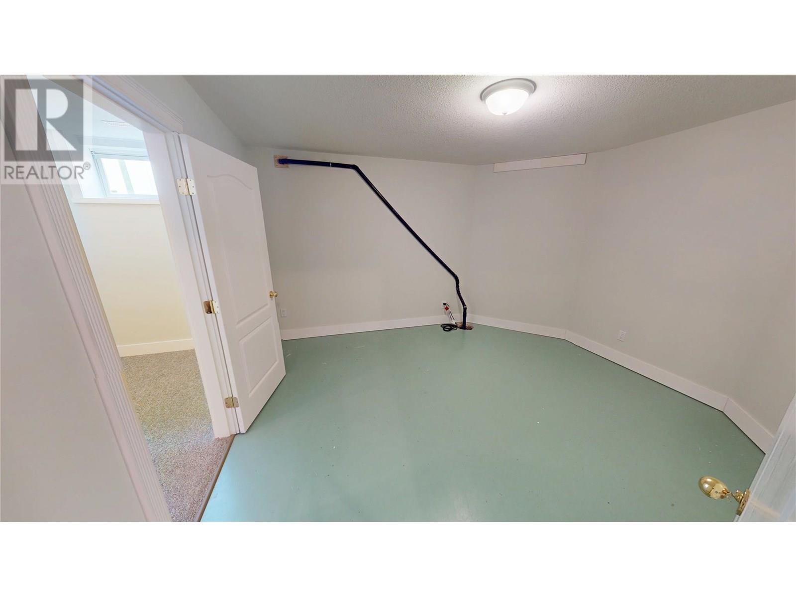 1812 12th Street S, Cranbrook, British Columbia V1C 6M7 - Photo 23 - 10358078