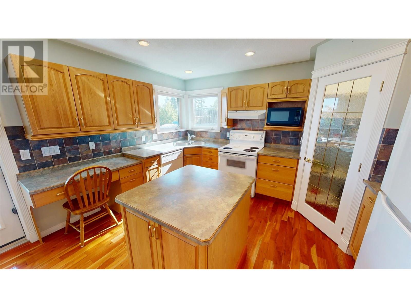 1812 12th Street S, Cranbrook, British Columbia V1C 6M7 - Photo 10 - 10358078