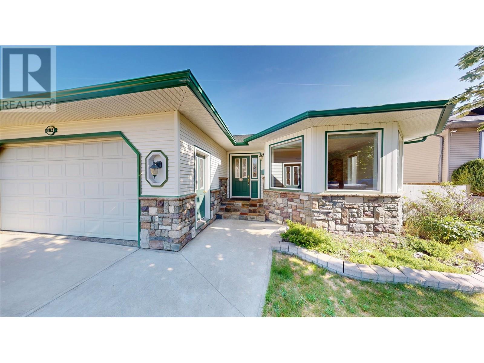 1812 12th Street S, Cranbrook, British Columbia V1C 6M7 - Photo 3 - 10358078