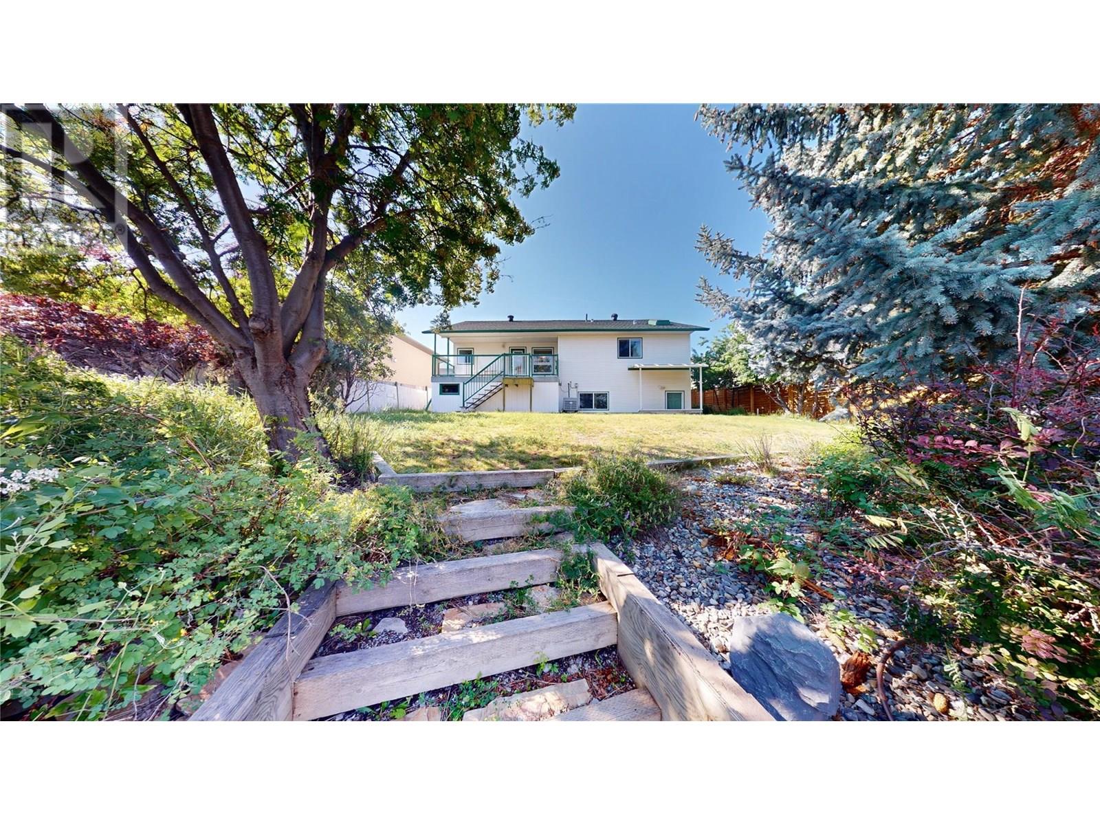 1812 12th Street S, Cranbrook, British Columbia V1C 6M7 - Photo 38 - 10358078