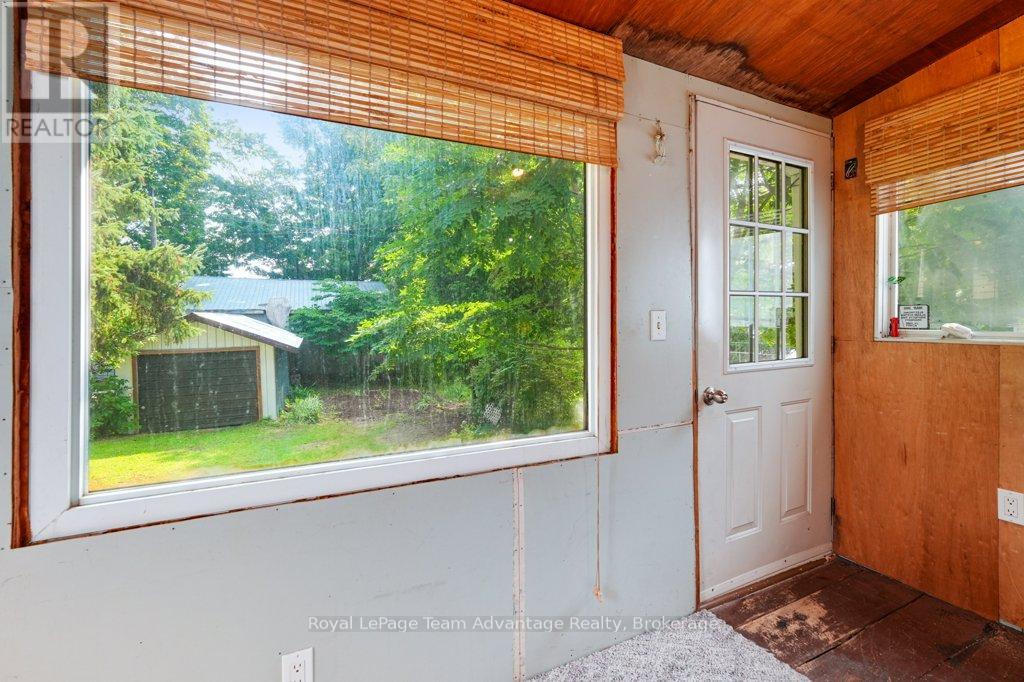 71 Gibson Street, Parry Sound, Ontario  P2A 1X2 - Photo 26 - X12320266