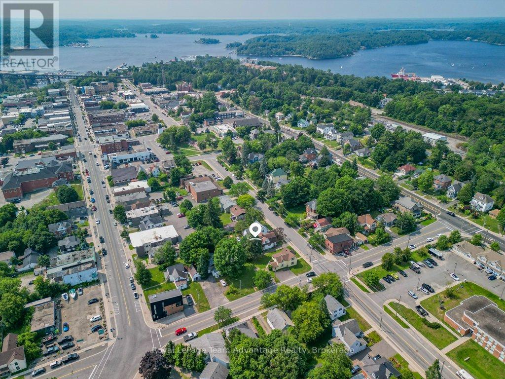 71 Gibson Street, Parry Sound, Ontario  P2A 1X2 - Photo 42 - X12320266