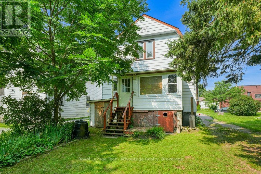 71 Gibson Street, Parry Sound, Ontario  P2A 1X2 - Photo 27 - X12320266