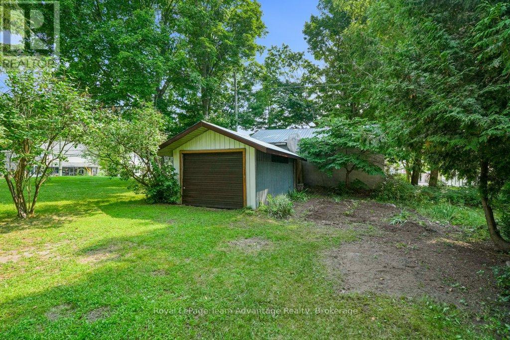 71 Gibson Street, Parry Sound, Ontario  P2A 1X2 - Photo 30 - X12320266