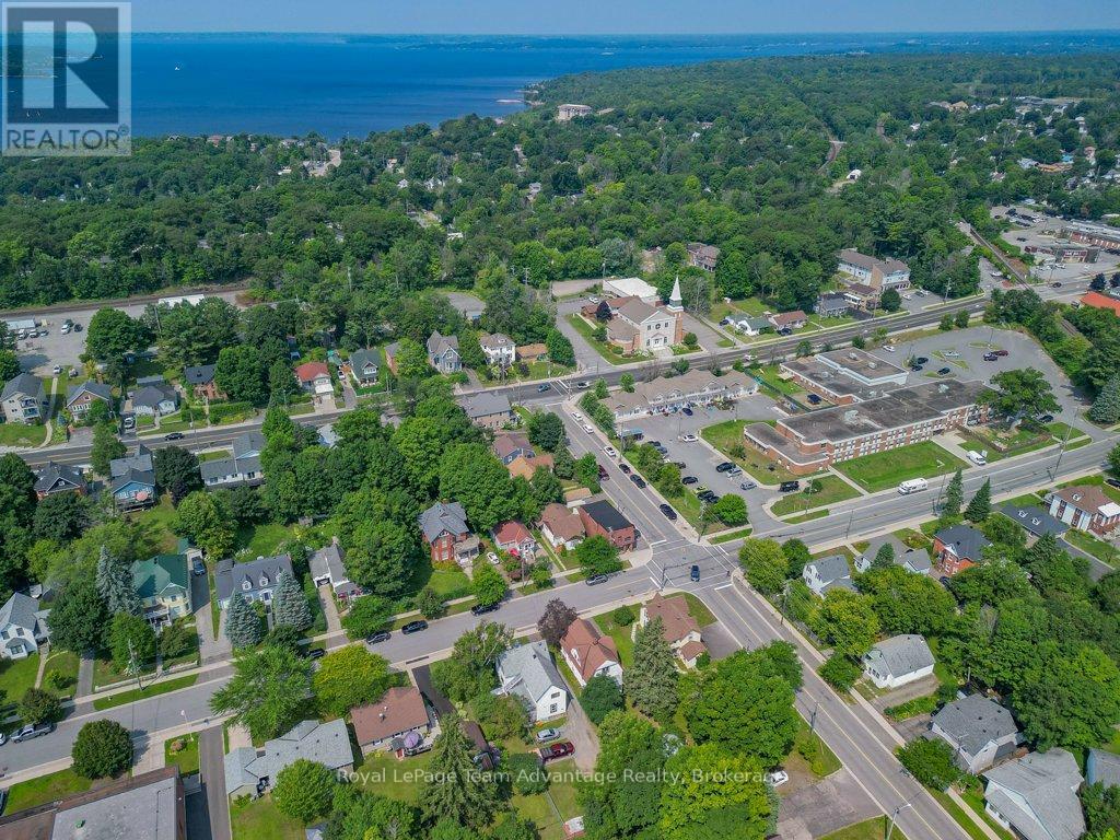71 Gibson Street, Parry Sound, Ontario  P2A 1X2 - Photo 43 - X12320266