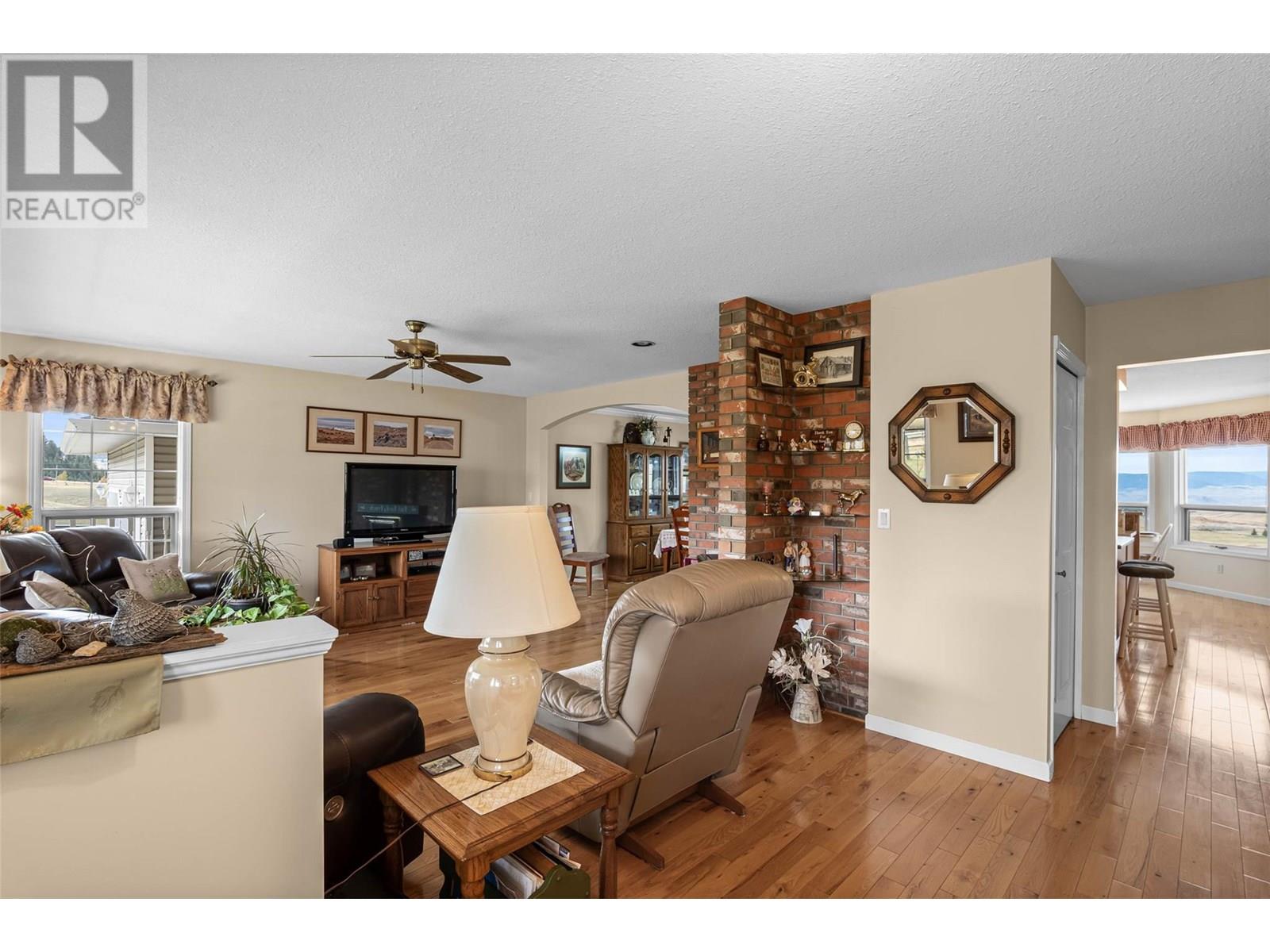 Property at 3161 Rose Hill Road image 5