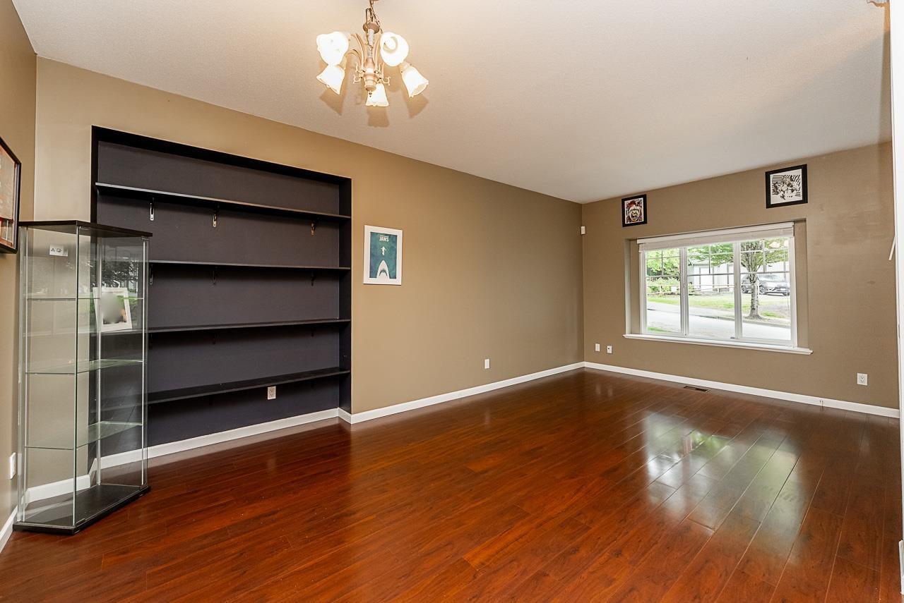 Property at 4389 ATWOOD CRESCENT image 4