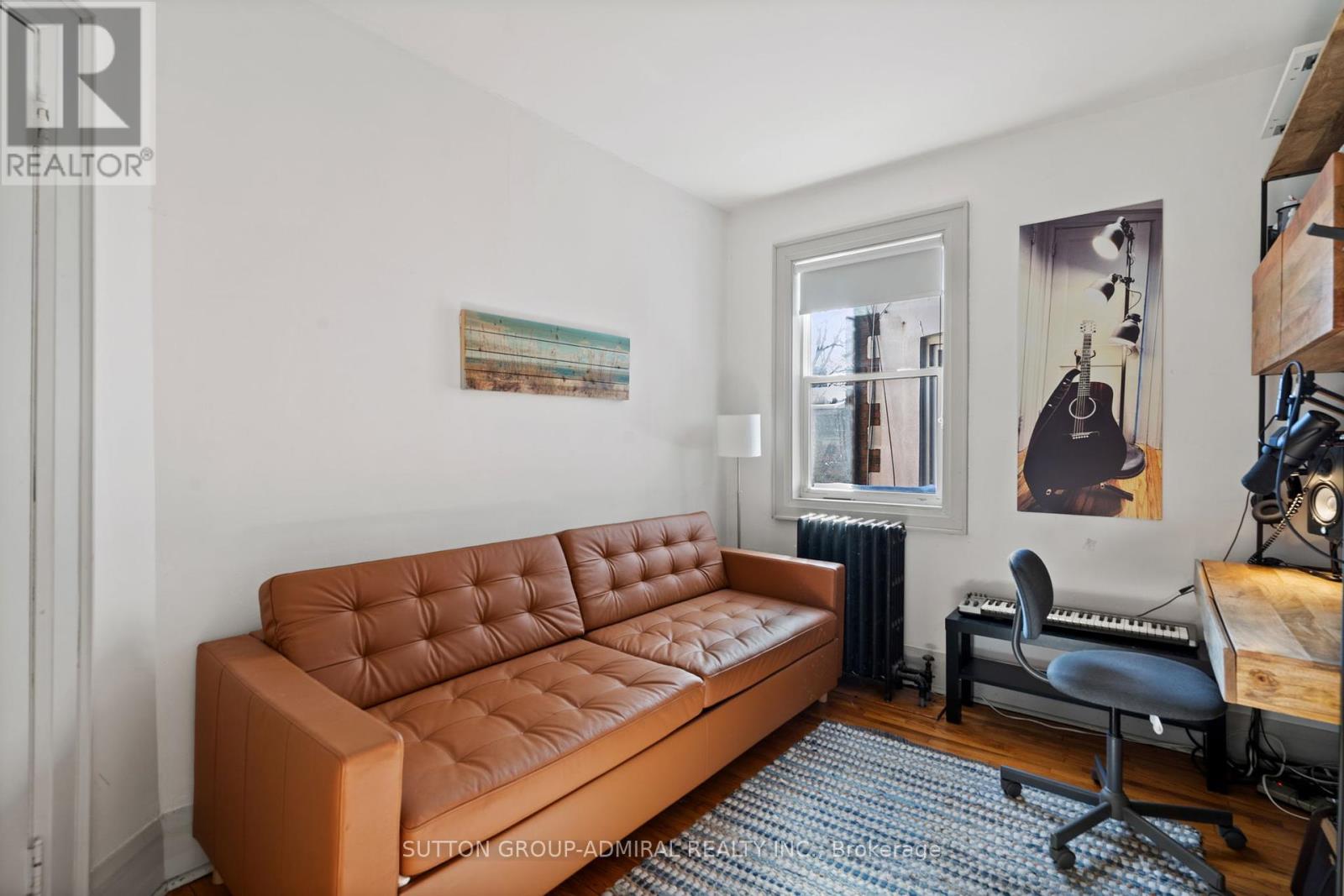 49 & 51 Wineva Avenue, Toronto, Ontario  M4E 2T1 - Photo 12 - E12320335