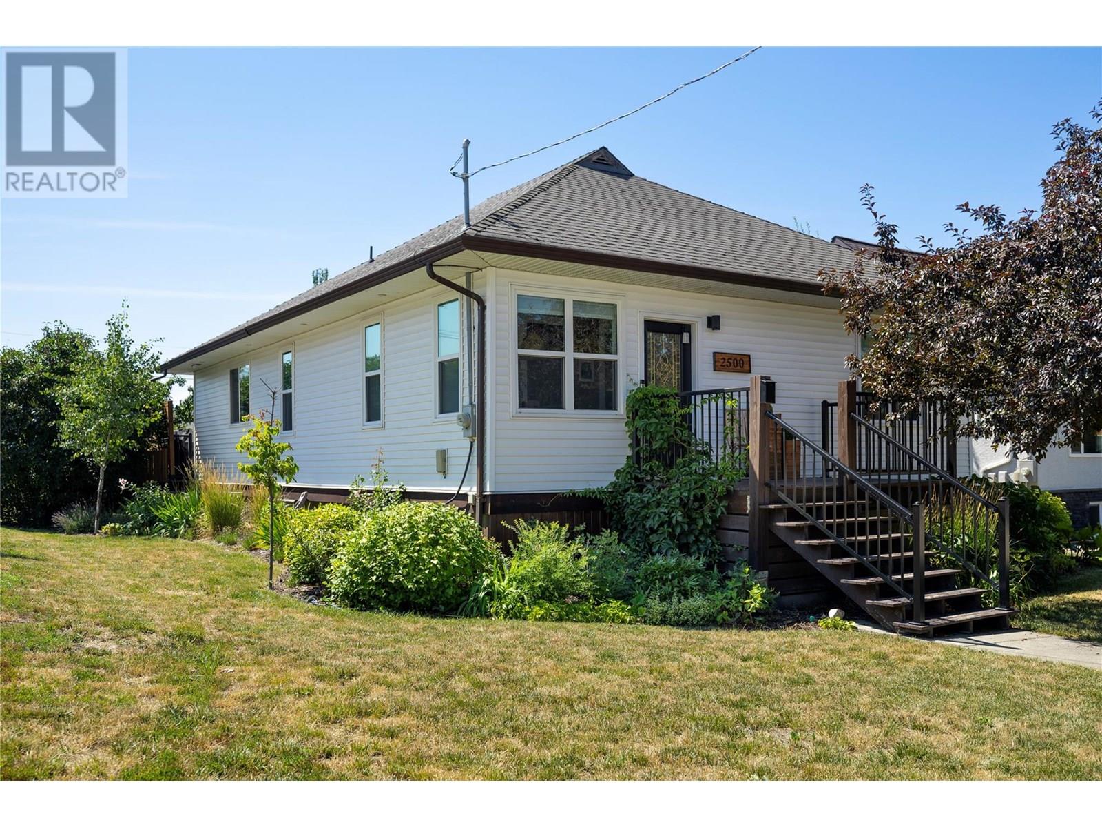 2500 39 Avenue, Vernon, British Columbia