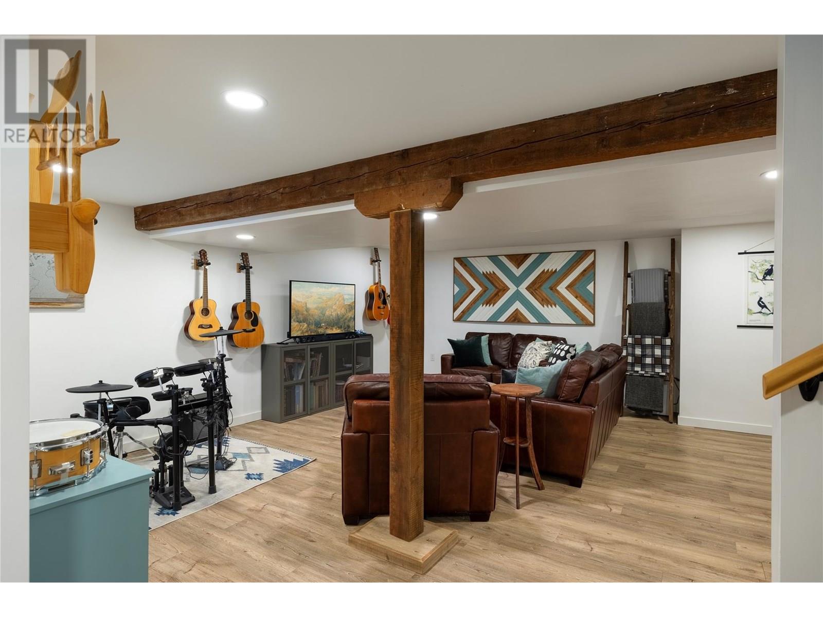 2500 39 Avenue, Vernon, British Columbia  V1T 3B5 - Photo 26 - 10356551