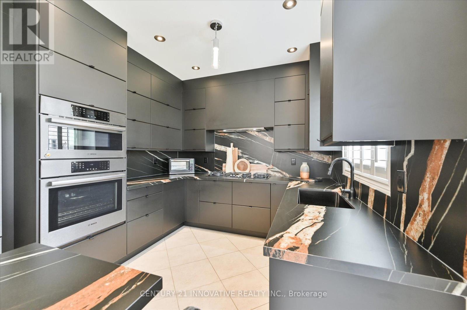 92 Riverwalk Drive, Markham, Ontario  L6B 0B9 - Photo 20 - N12320205