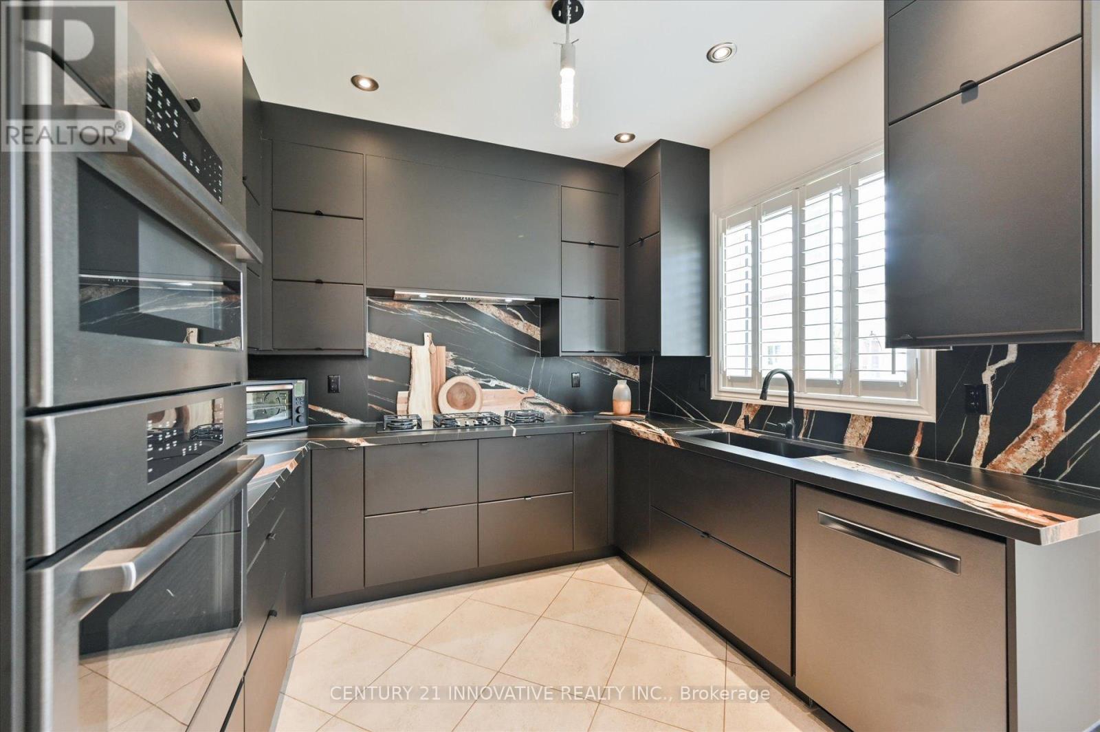 92 Riverwalk Drive, Markham, Ontario  L6B 0B9 - Photo 22 - N12320205