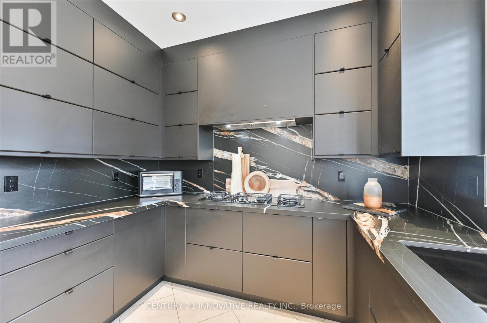 92 Riverwalk Drive, Markham, Ontario  L6B 0B9 - Photo 23 - N12320205