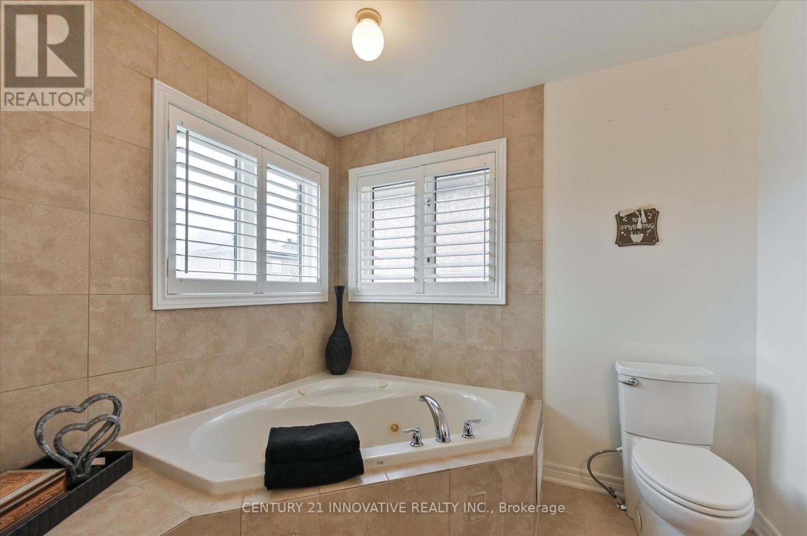 92 Riverwalk Drive, Markham, Ontario  L6B 0B9 - Photo 37 - N12320205
