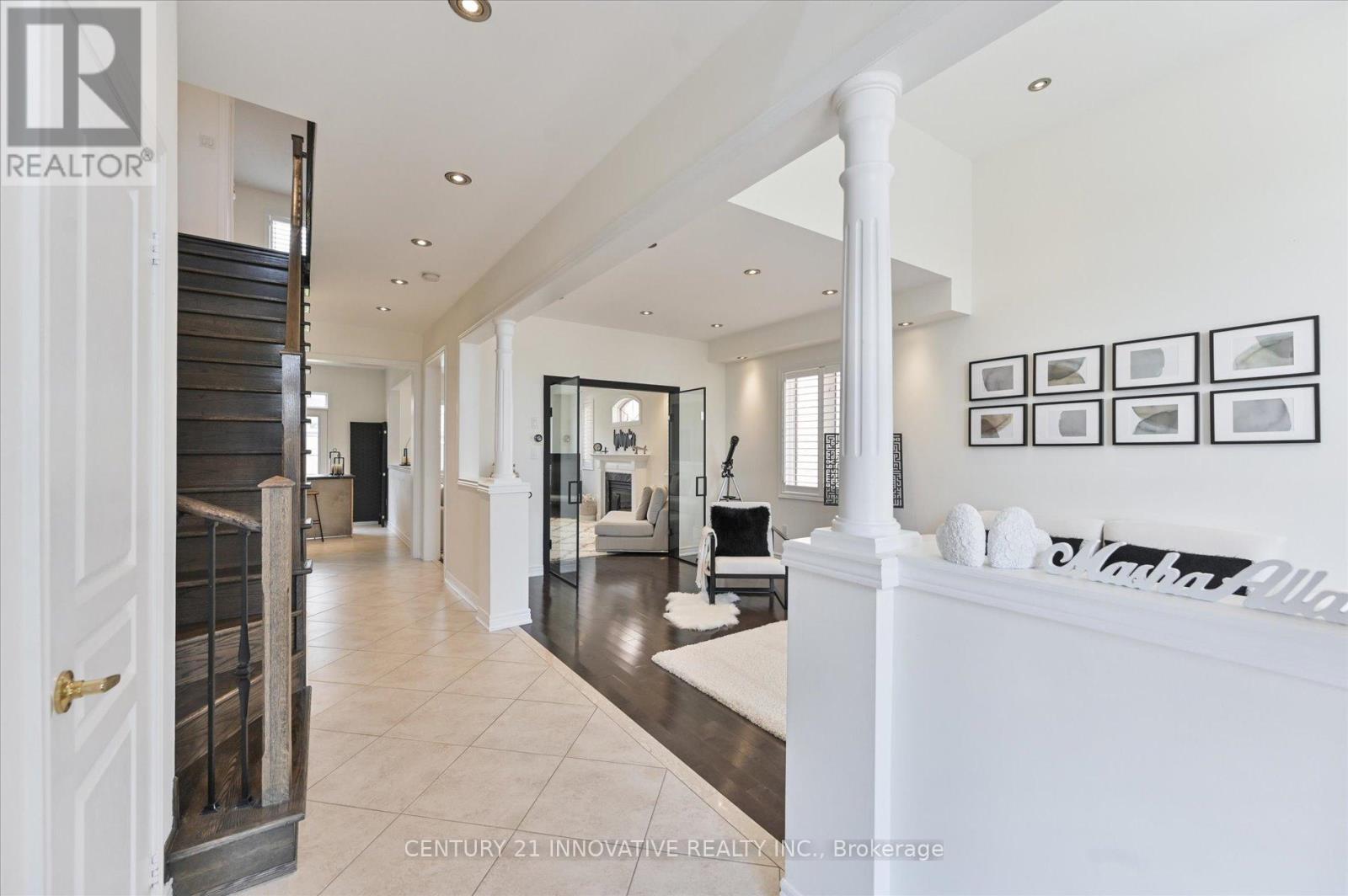 Property at 92 RIVERWALK DRIVE image 4