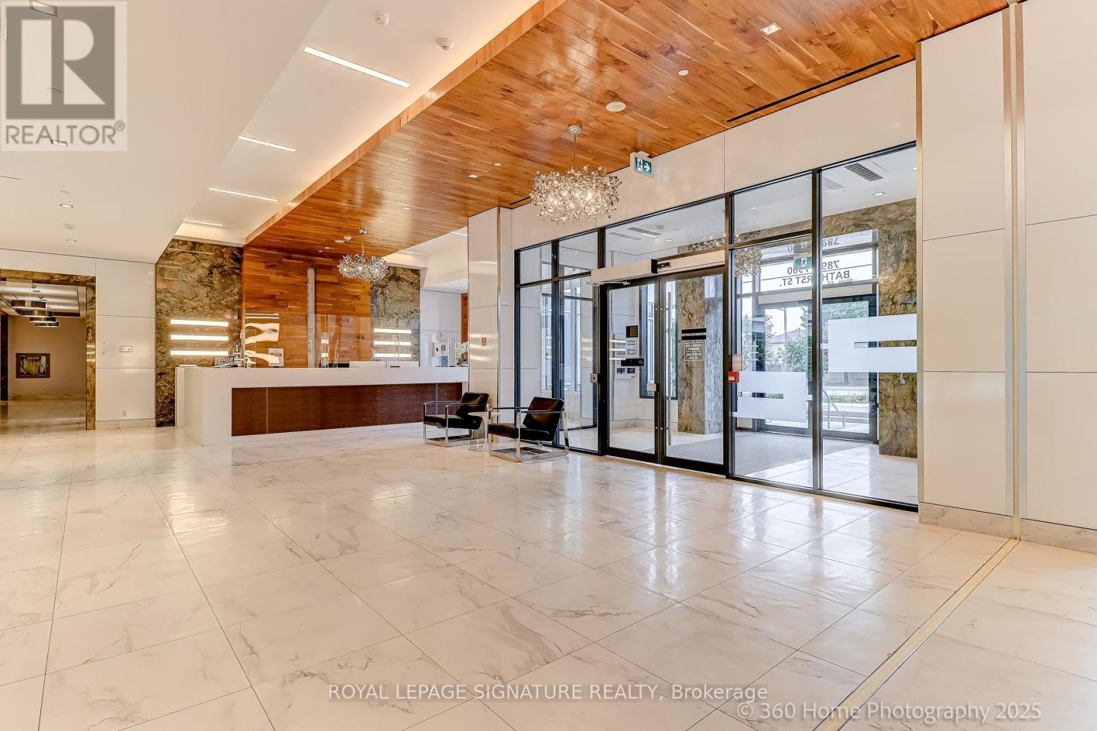 212 - 7890 Bathurst Street, Vaughan, Ontario  L5J 0J8 - Photo 4 - N12320310