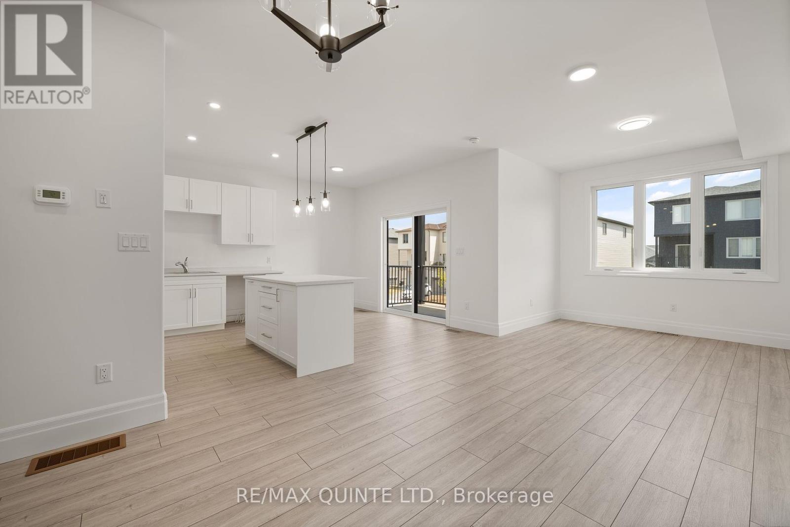 51 Evans Street, Prince Edward County, Ontario  K0K 2T0 - Photo 10 - X12320132