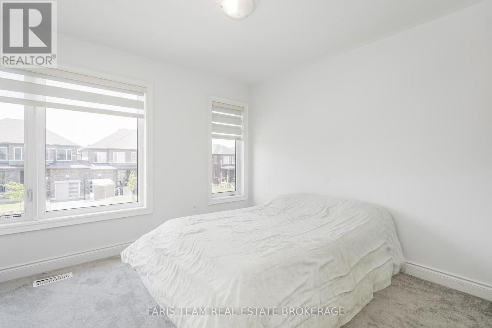 7 Lisa Street, Wasaga Beach, Ontario  L9Z 0K9 - Photo 16 - S12320349