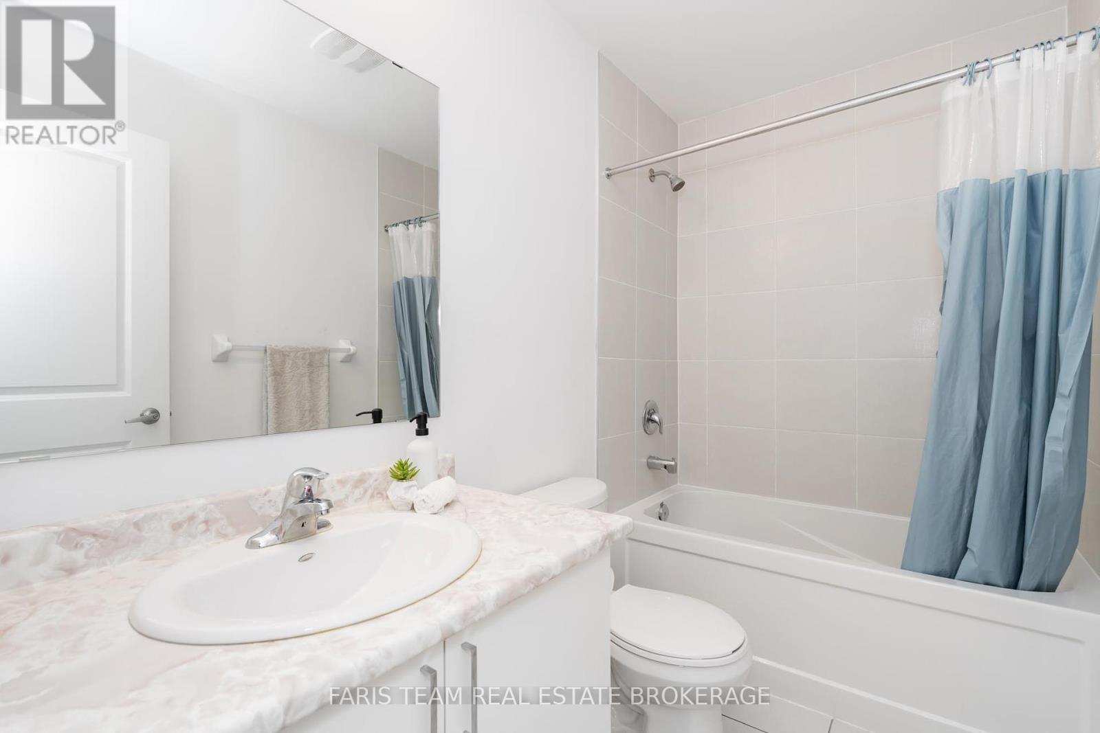 7 Lisa Street, Wasaga Beach, Ontario  L9Z 0K9 - Photo 17 - S12320349