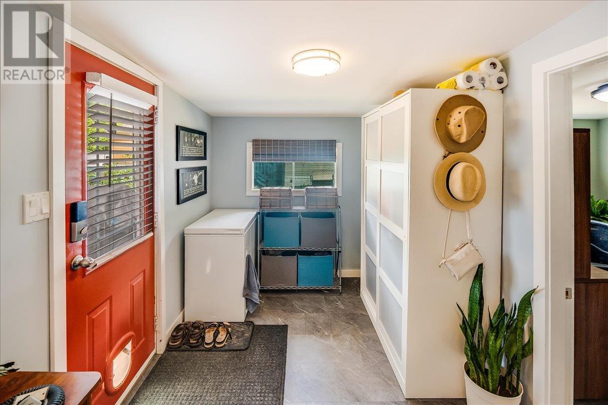 4029 Broadwater Road Unit# 16, Robson, British Columbia  V1N 4V6 - Photo 13 - 10358099