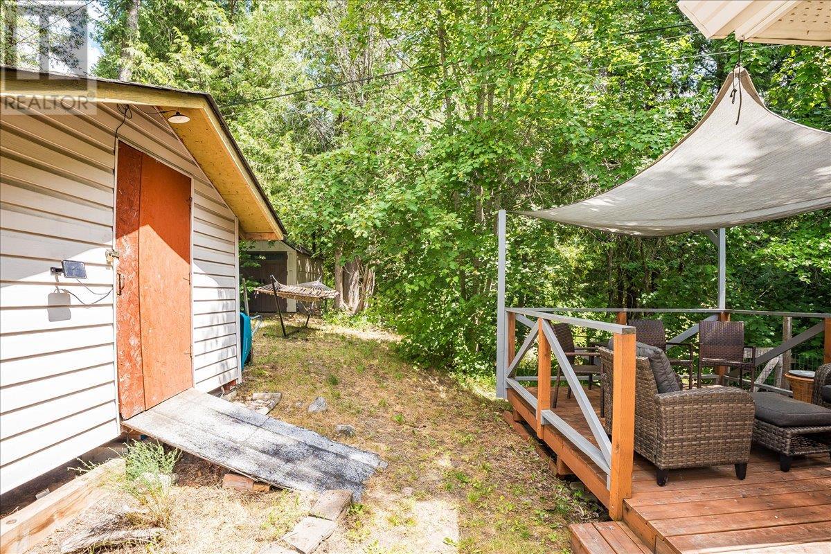4029 Broadwater Road Unit# 16, Robson, British Columbia  V1N 4V6 - Photo 43 - 10358099