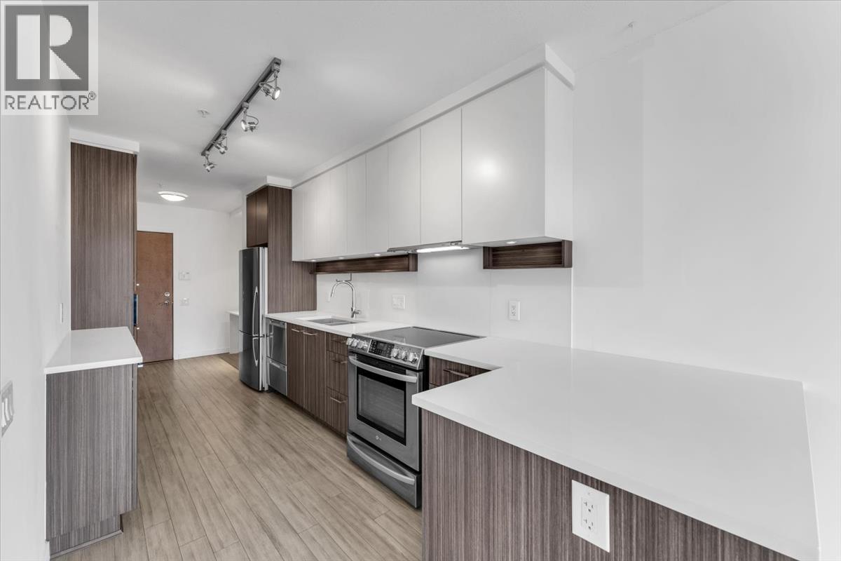 410 4310 Hastings Street, Burnaby, British Columbia  V5C 2J9 - Photo 2 - R3032442