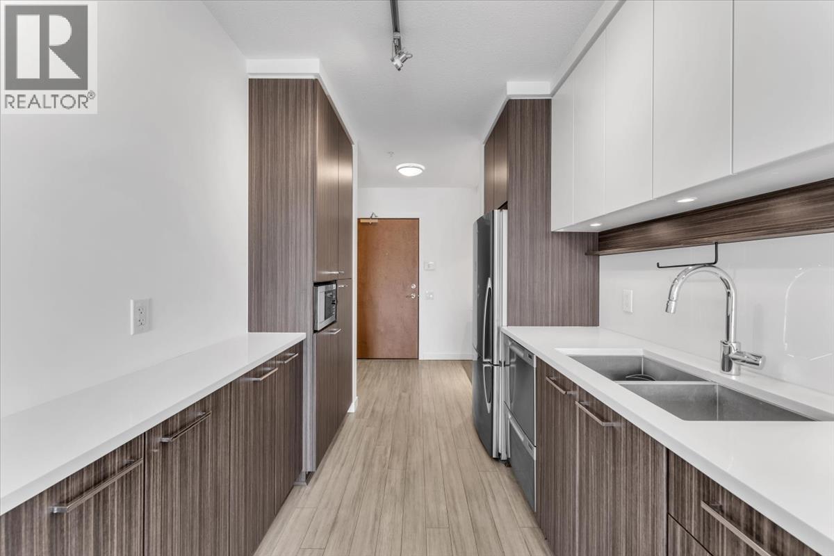410 4310 Hastings Street, Burnaby, British Columbia  V5C 2J9 - Photo 4 - R3032442