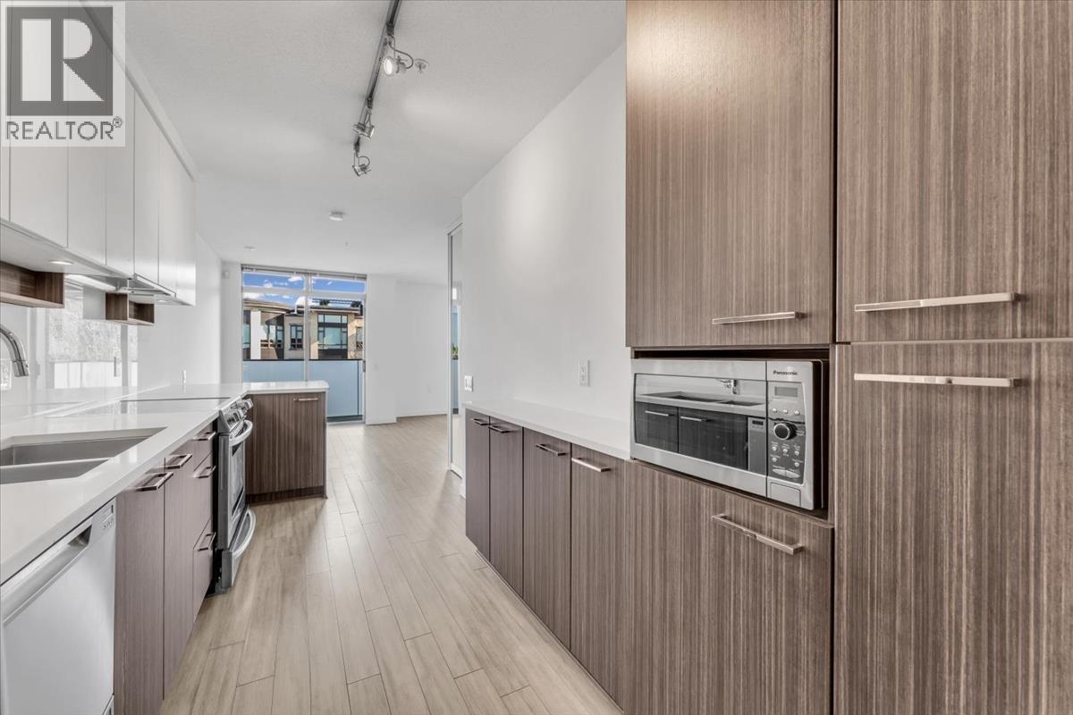 410 4310 HASTINGS STREET, burnaby, British Columbia