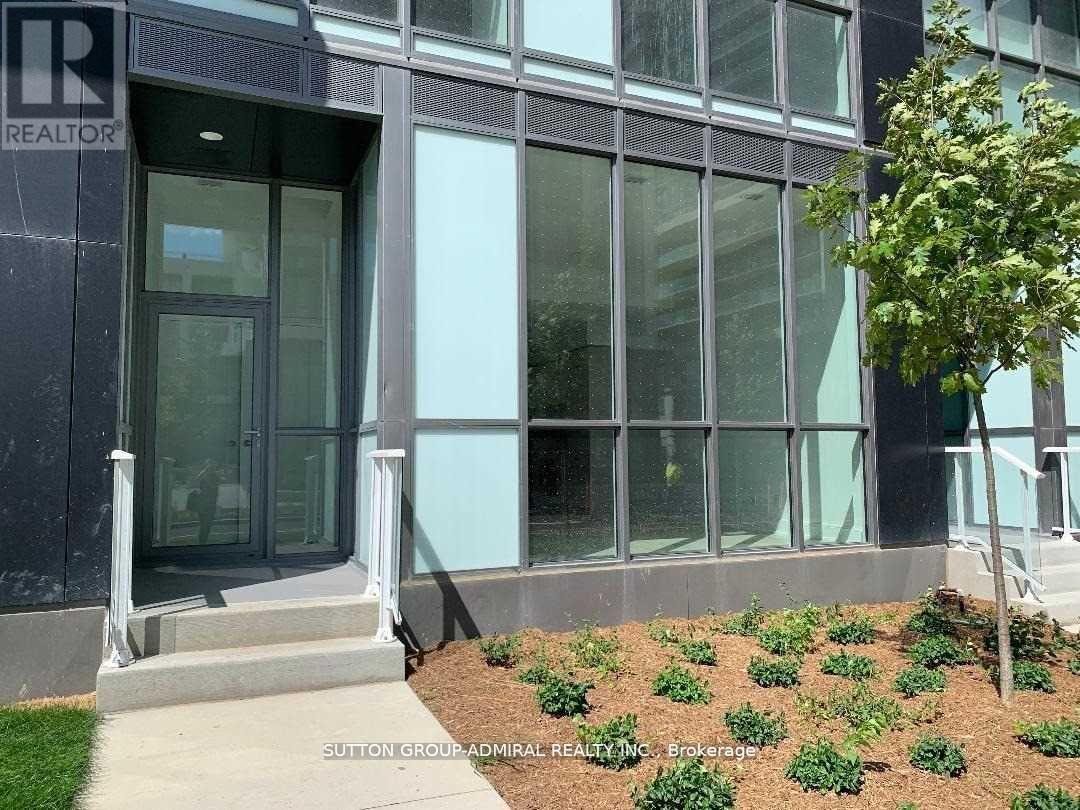 Th107 - 70 Annie Craig Drive, Toronto, Ontario  M8V 0A8 - Photo 10 - W12320200