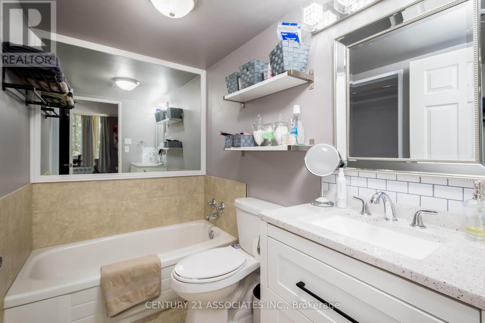 402 - 5 Lisa Street, Brampton, Ontario  L6T 4T4 - Photo 21 - W12320291
