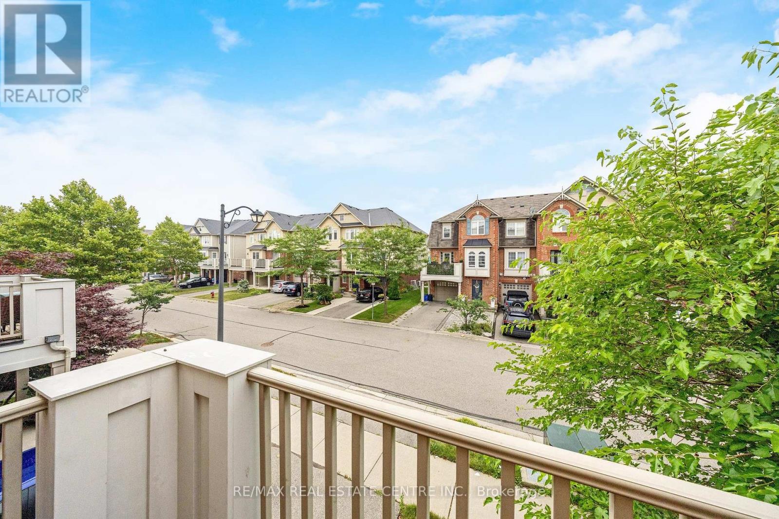 761 Challinor Terrace, Milton, Ontario  L9T 7V5 - Photo 11 - W12320342