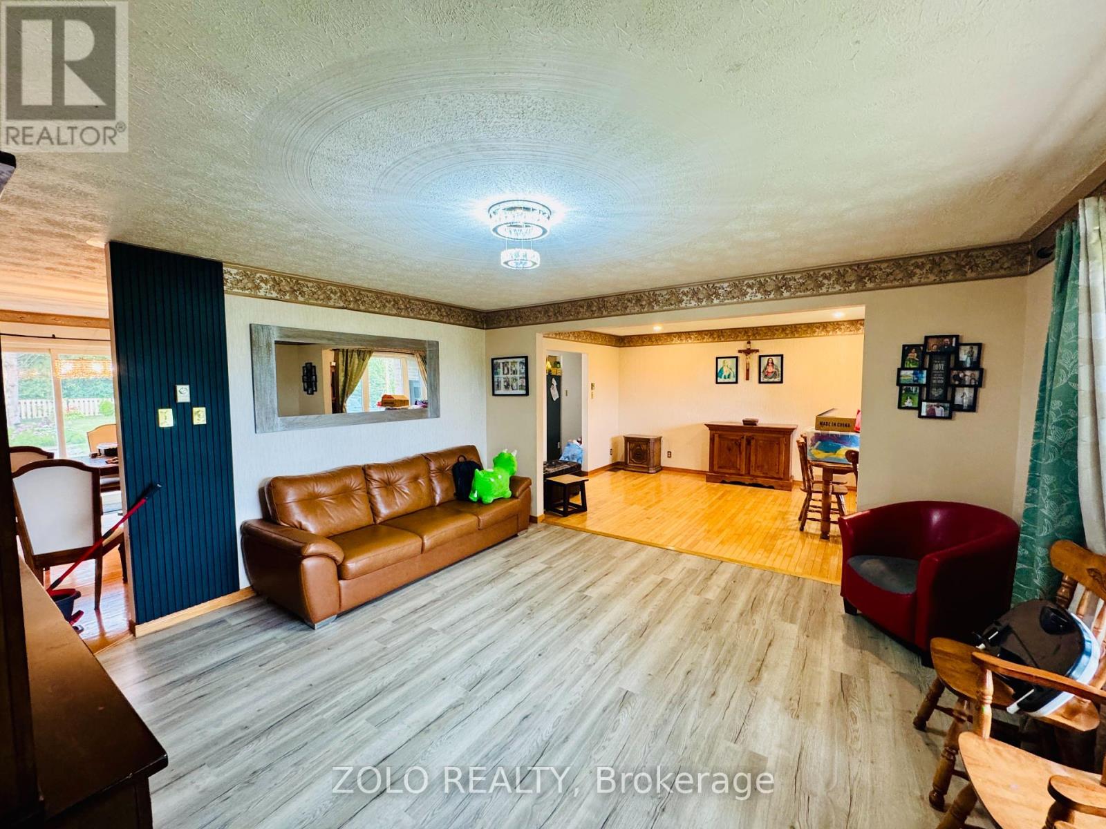 20411 Conc 5 Road, South Glengarry, Ontario  K0C 1L0 - Photo 12 - X12320376