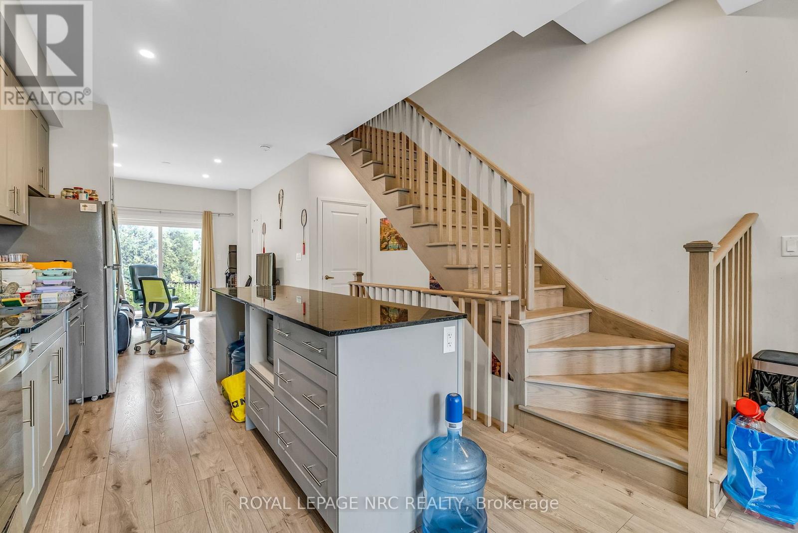 1670 Pleasure Valley Path, Oshawa, Ontario  L1G 0E3 - Photo 14 - E12320384