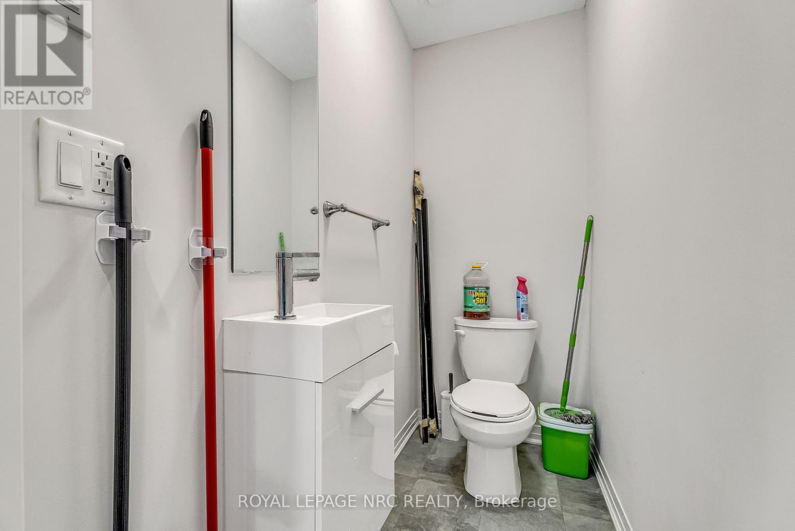 1670 Pleasure Valley Path, Oshawa, Ontario  L1G 0E3 - Photo 19 - E12320384