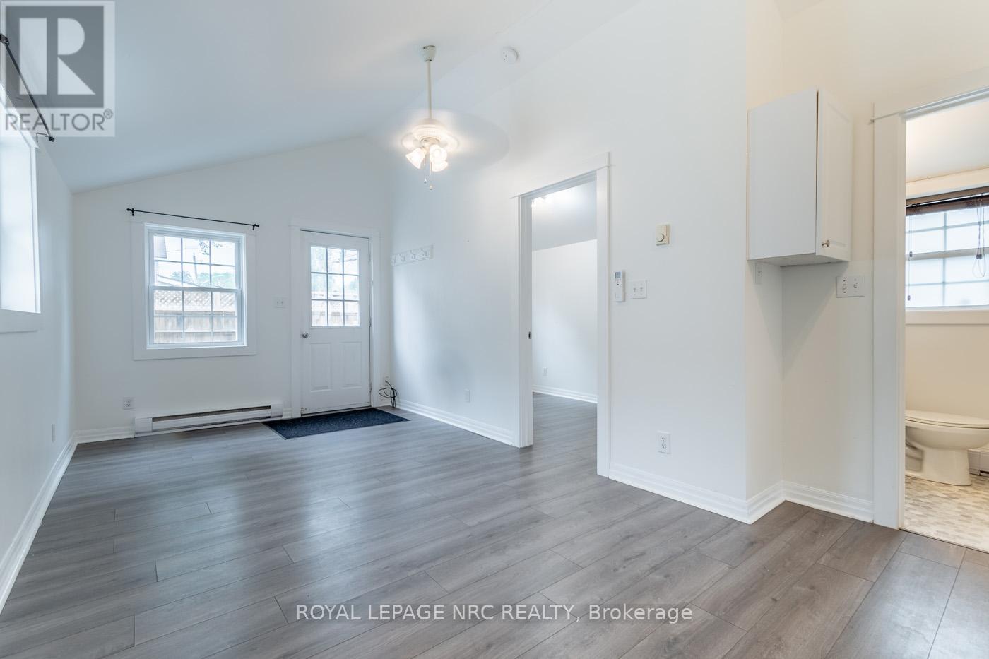 387 Elmwood Avenue, Fort Erie, Ontario  L0S 1B0 - Photo 34 - X12320380