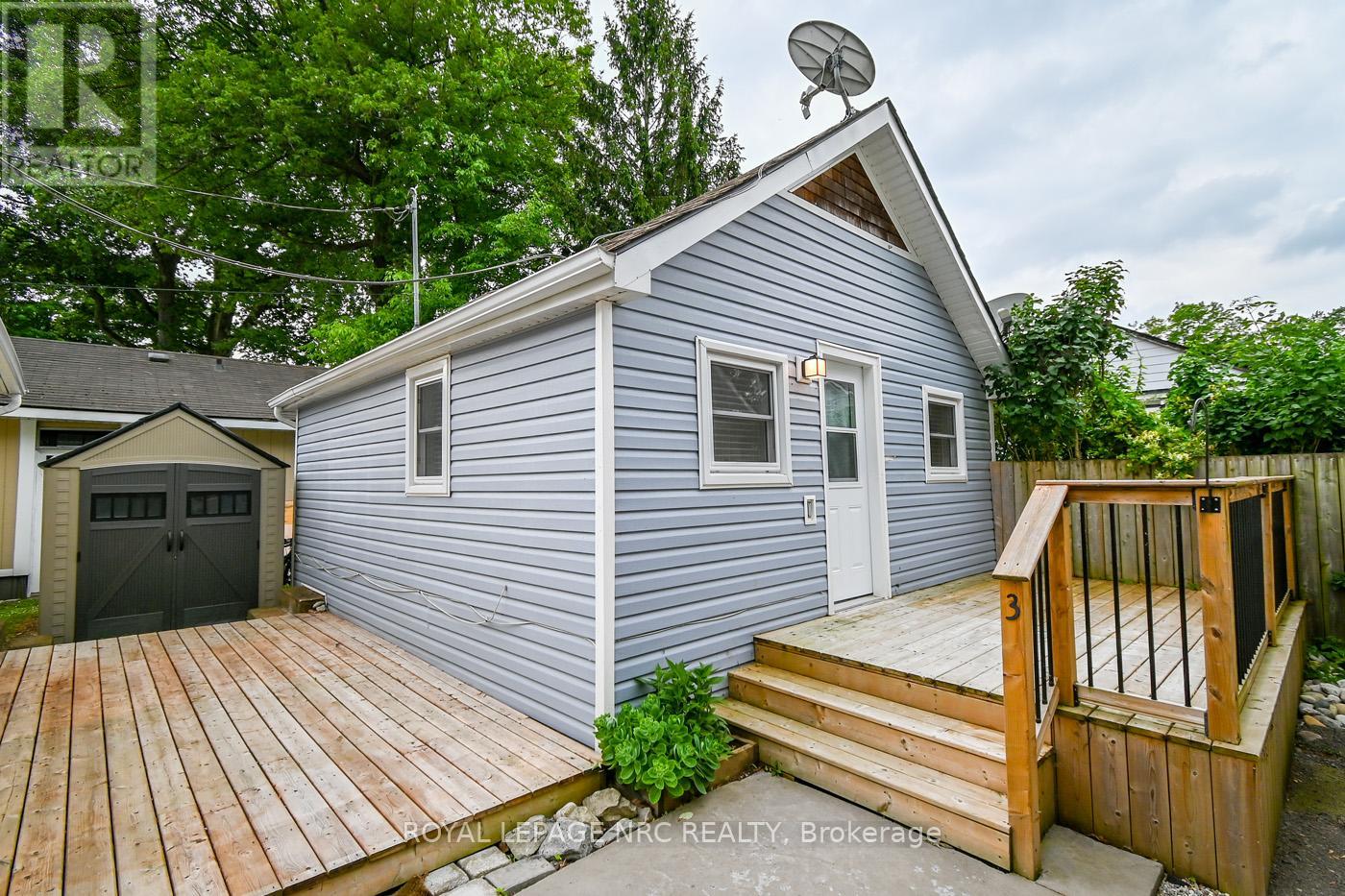 387 Elmwood Avenue, Fort Erie, Ontario  L0S 1B0 - Photo 4 - X12320380