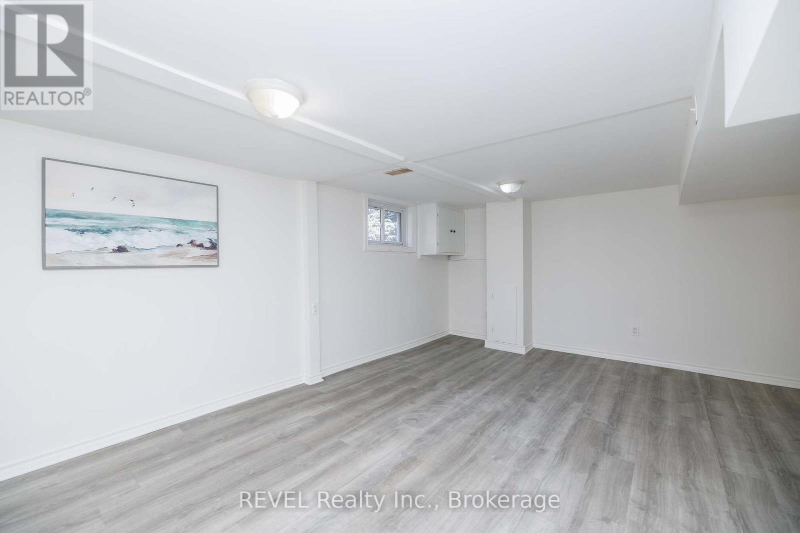 9 Colborne Street, Thorold, Ontario  L2V 3P6 - Photo 19 - X12320404