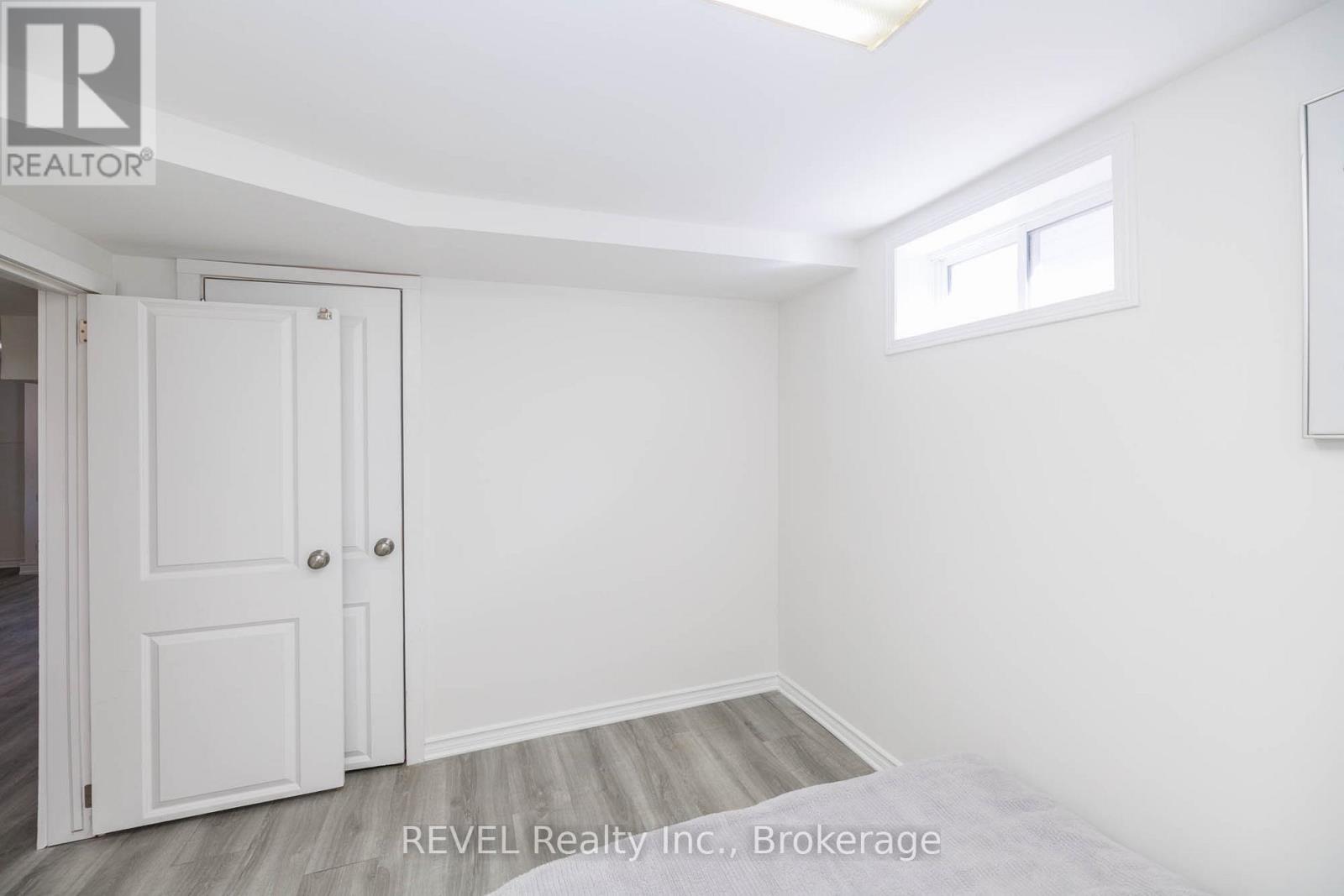 9 Colborne Street, Thorold, Ontario  L2V 3P6 - Photo 23 - X12320404